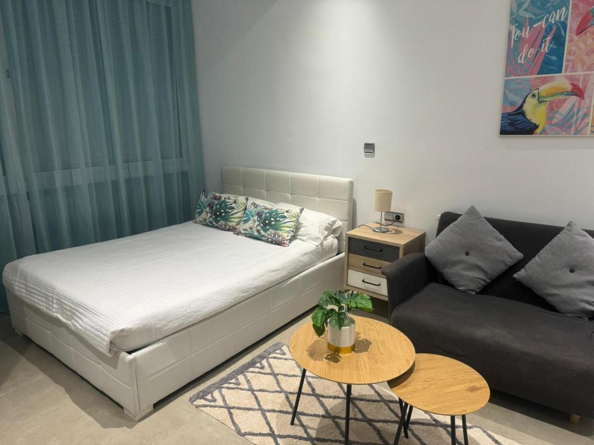 Estudio En Torremolinos Con Piscina Exterior foto